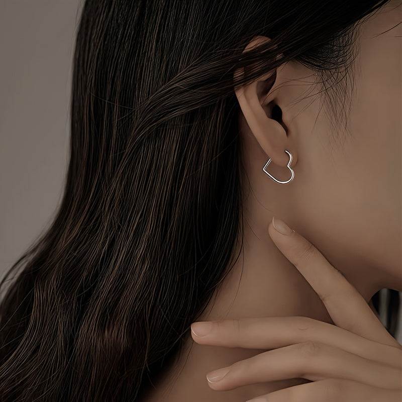 Náušnice ve tvaru srdce z nerezové oceli ve zlaté barvě