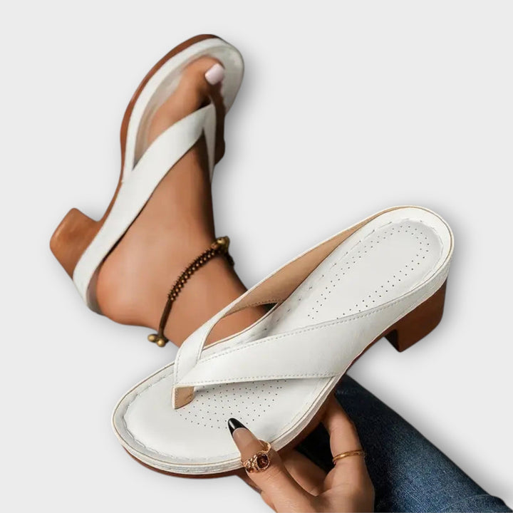 Emily - Ortopedické pantofle na podpatku